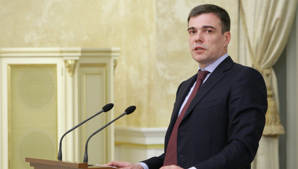 Олег Савельев